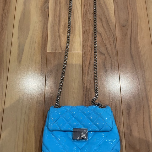Fashion nova blue purse - Picture 4 of 4